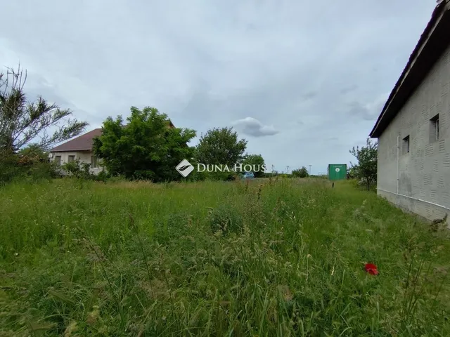 Eladó telek Gyál 2425 nm