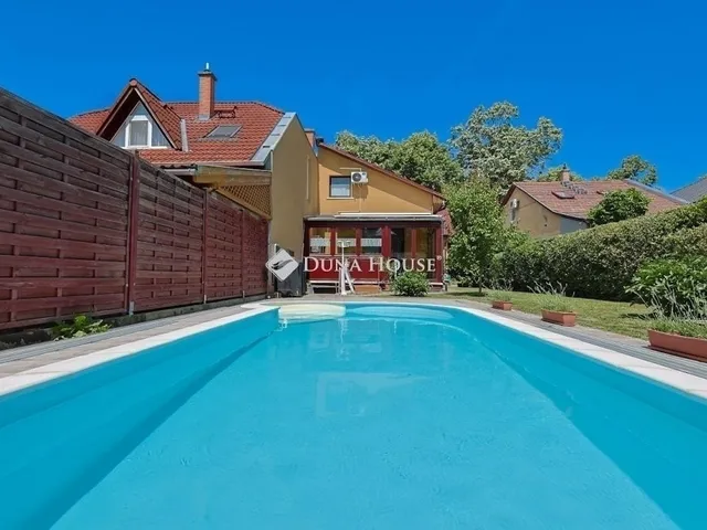 Eladó ház Budapest XIX. kerület 179 nm