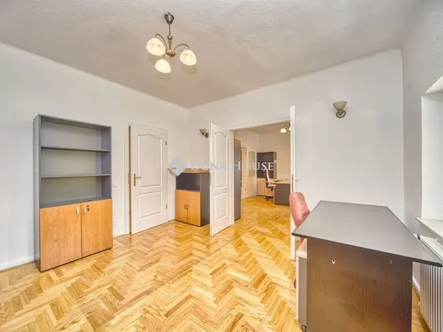 Kiadó kereskedelmi és ipari ingatlan Budapest XI. kerület 58 nm