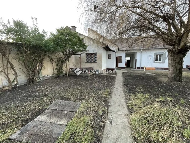 Eladó ház Budapest XVIII. kerület, Havanna lakótelep 67 nm
