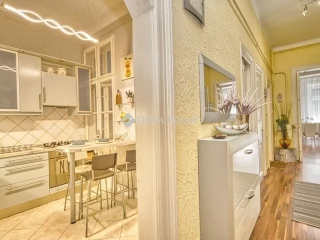 Eladó lakás Budapest VIII. kerület 107 nm