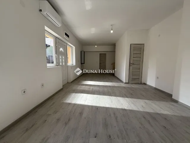 Eladó ház Budapest XVIII. kerület 75 nm