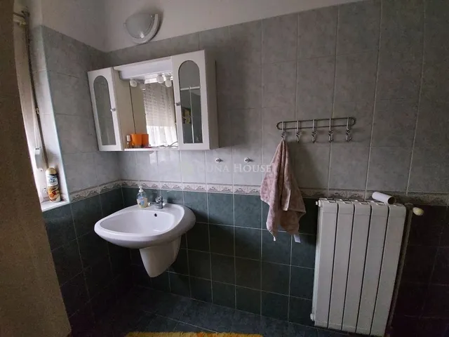 Eladó ház Vecsés, Halmitelep 180 nm