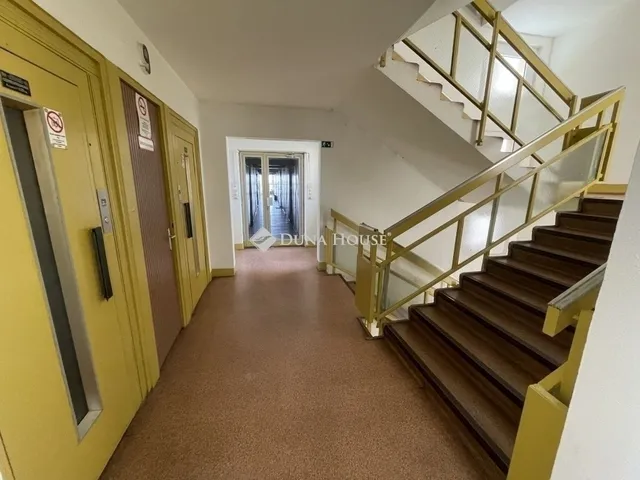 Eladó lakás Budapest XVIII. kerület, Szent Lőrinc telep 56 nm