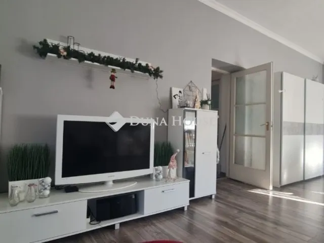 Eladó lakás Vecsés 89 nm