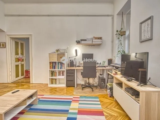 Eladó lakás Budapest VIII. kerület, II. János Pál pápa tér 69 nm