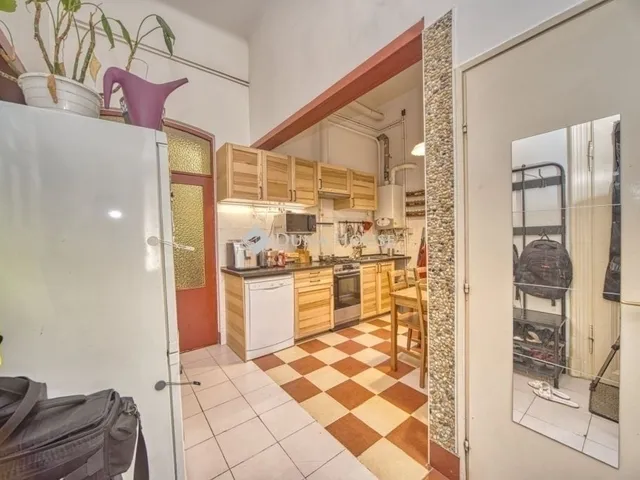 Eladó lakás Budapest VIII. kerület, II. János Pál pápa tér 69 nm