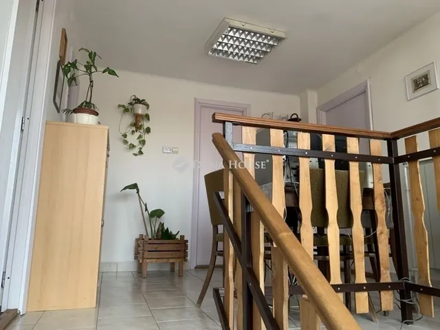 Eladó ház Ócsa 197 nm