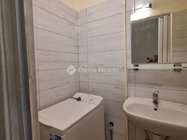 Eladó lakás Budapest VI. kerület 36 nm