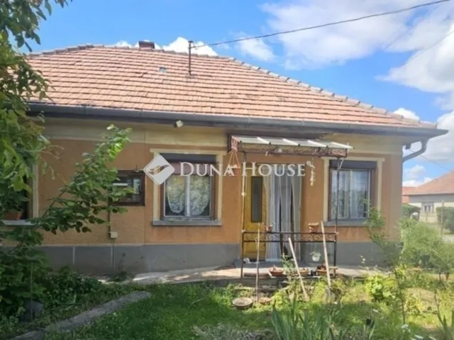 Eladó ház Káva 68 nm