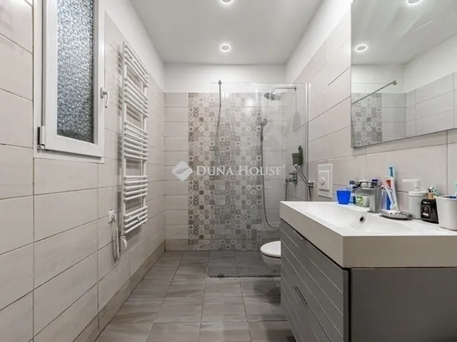 Eladó lakás Budapest VIII. kerület 77 nm