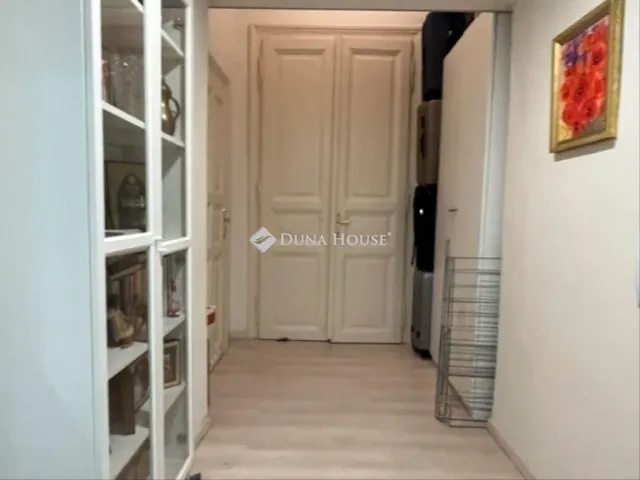 Eladó lakás Budapest VIII. kerület 77 nm