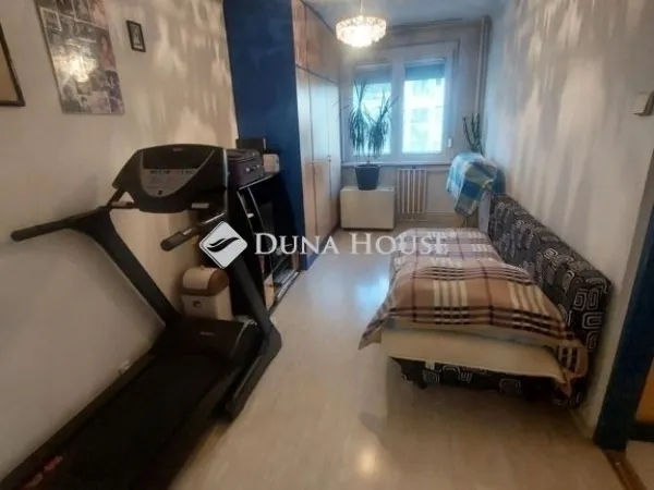 Eladó lakás Budapest X. kerület, Újhegy 66 nm