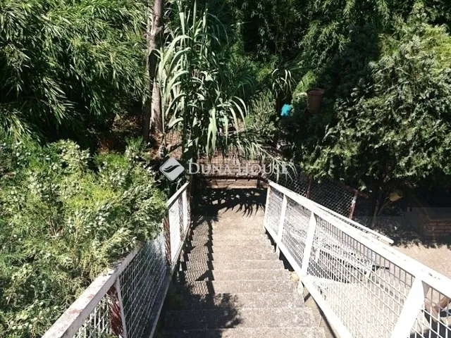 Eladó ház Budapest XVIII. kerület, Szent Imre kertváros 300 nm