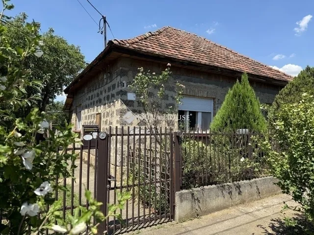 Eladó ház Gyömrő 75 nm