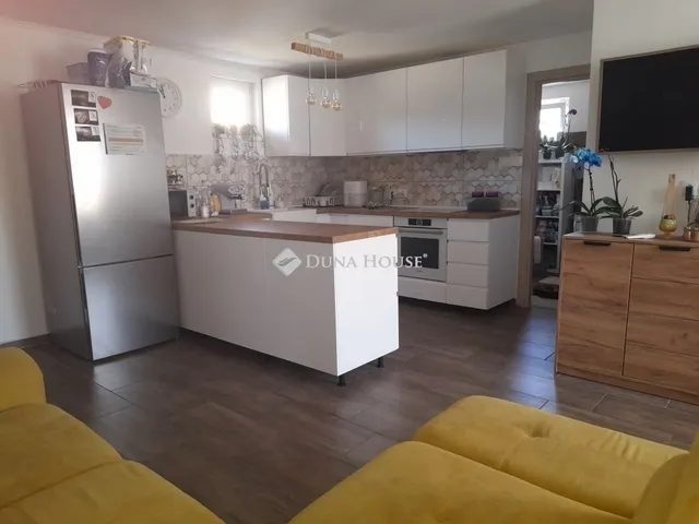 Eladó ház Tápióság 72 nm