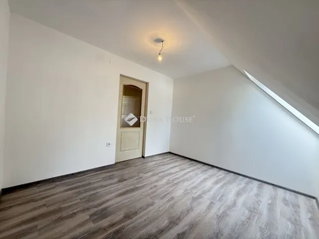 Eladó lakás Budapest XIX. kerület 90 nm