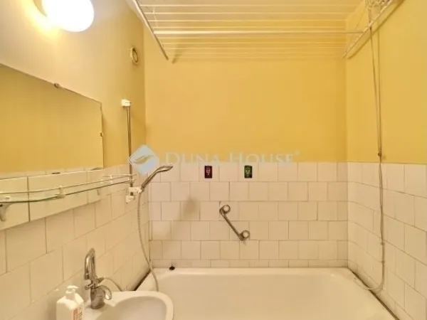 Eladó lakás Budapest XVIII. kerület 72 nm