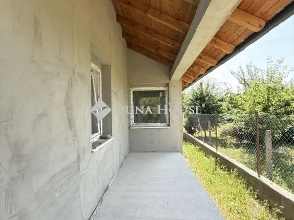 Eladó ház Szigetcsép 134 nm