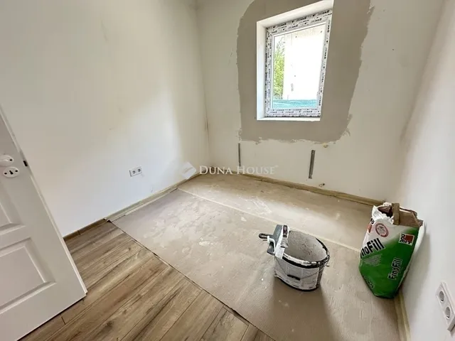 Eladó ház Budapest XVIII. kerület, Újpéteritelep 85 nm