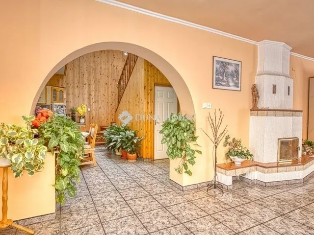 Eladó ház Vecsés 200 nm