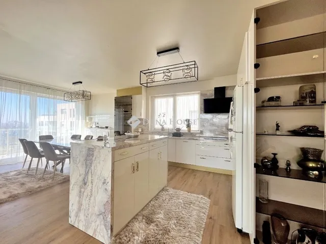 Eladó lakás Budapest XVII. kerület 153 nm