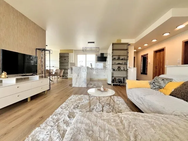 Eladó lakás Budapest XVII. kerület 153 nm