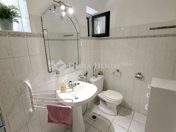 Eladó ház Budapest X. kerület 175 nm