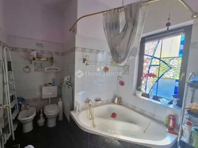 Eladó ház Budapest X. kerület 175 nm