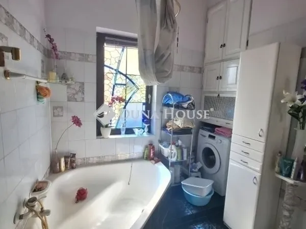 Eladó ház Budapest X. kerület 175 nm