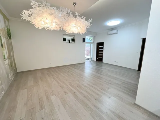 Eladó lakás Budapest XX. kerület 64 nm
