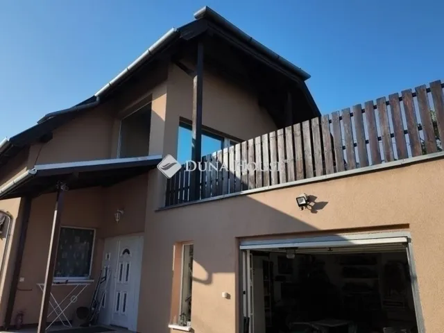 Eladó ház Gyál 195 nm