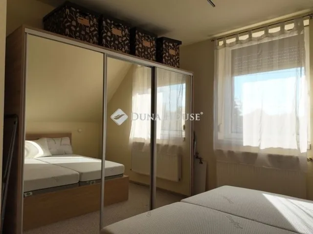 Eladó ház Gyál 195 nm