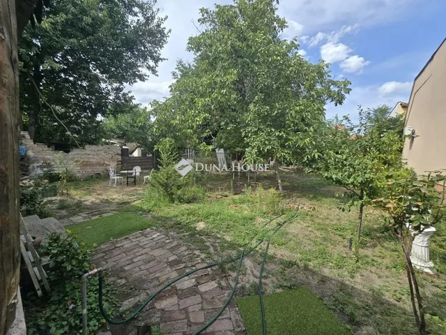 Eladó ház Budapest XVIII. kerület 111 nm