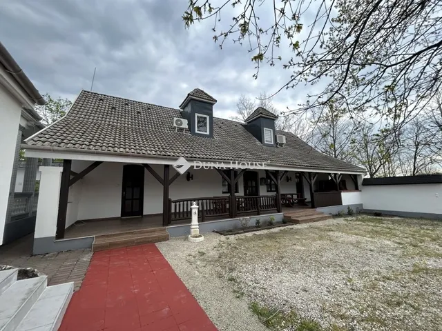 Eladó ház Fülöpszállás 650 nm