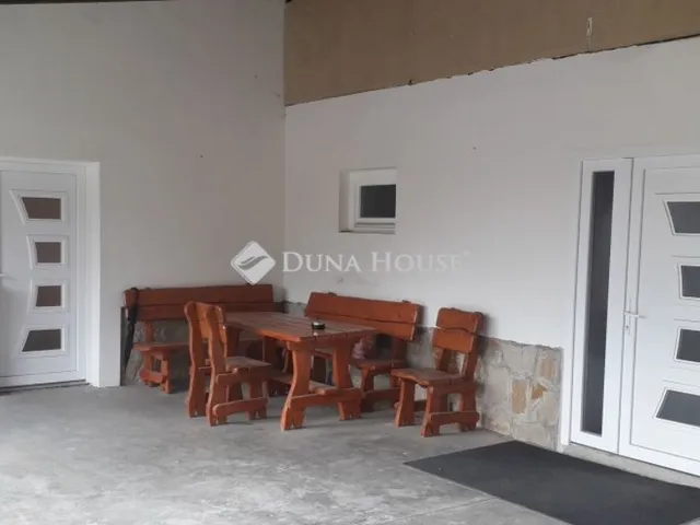 Eladó ház Veresegyház 120 nm