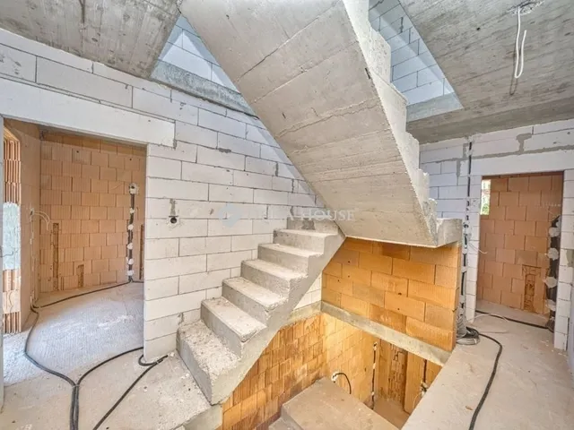 Eladó ház Budapest XVIII. kerület, Kossuth Ferenc-telep 125 nm