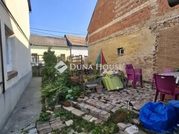 Eladó ház Budapest XIX. kerület 141 nm