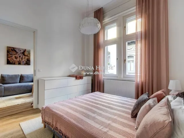 Eladó lakás Budapest VI. kerület 61 nm