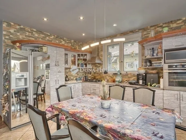 Eladó ház Gyál 173 nm