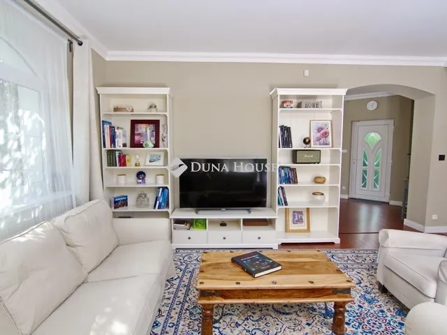 Eladó ház Budapest XVIII. kerület, Kossuth Ferenc-telep 295 nm