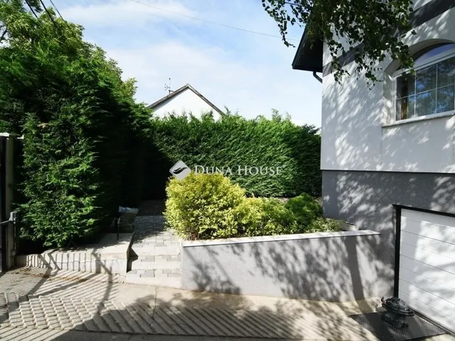 Eladó ház Budapest XVIII. kerület, Kossuth Ferenc-telep 295 nm