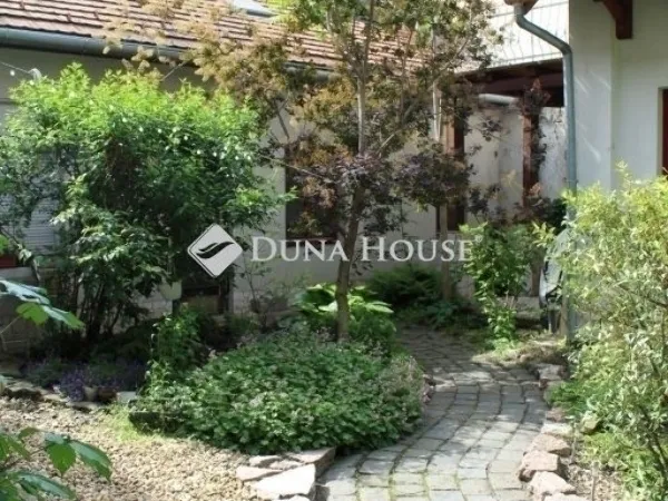 Eladó lakás Budapest VIII. kerület, Józsefváros 70 nm