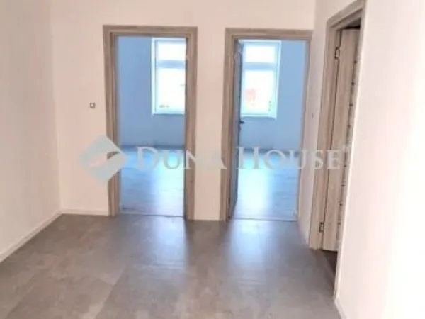 Eladó lakás Budapest XV. kerület, Rákospalota 101 nm