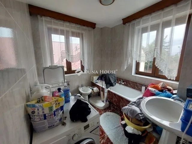 Eladó ház Budapest XX. kerület 480 nm