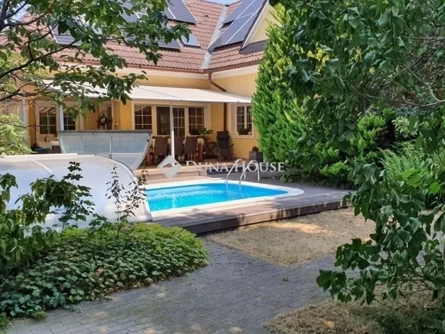 Eladó ház Budapest XVIII. kerület 178 nm