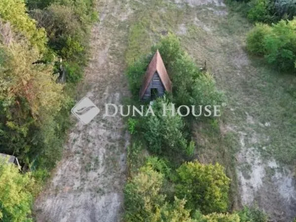 Eladó telek Isaszeg 4547 nm