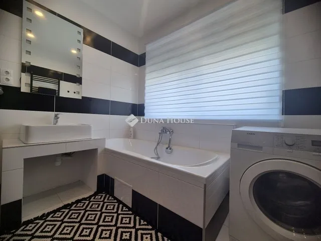 Eladó ház Budapest XVIII. kerület 131 nm