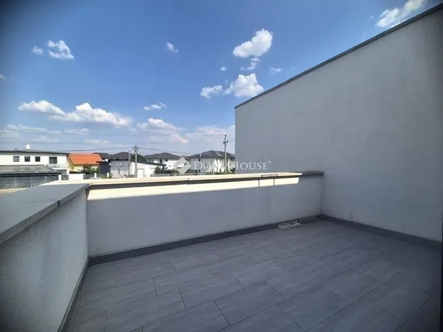 Eladó ház Budapest XVIII. kerület, Almáskert 131 nm