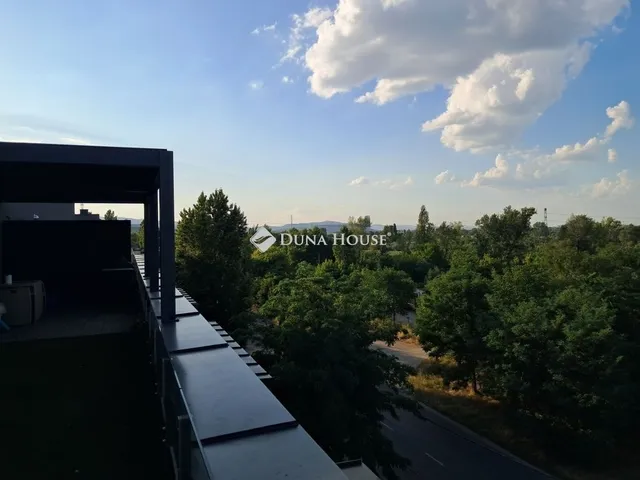 Eladó lakás Budapest XXI. kerület 97 nm